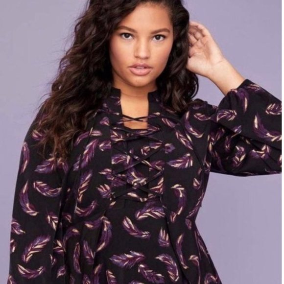 Lane Bryant Feather Print Lace Up Peplum Blouse Size 20 - Picture 7 of 7
